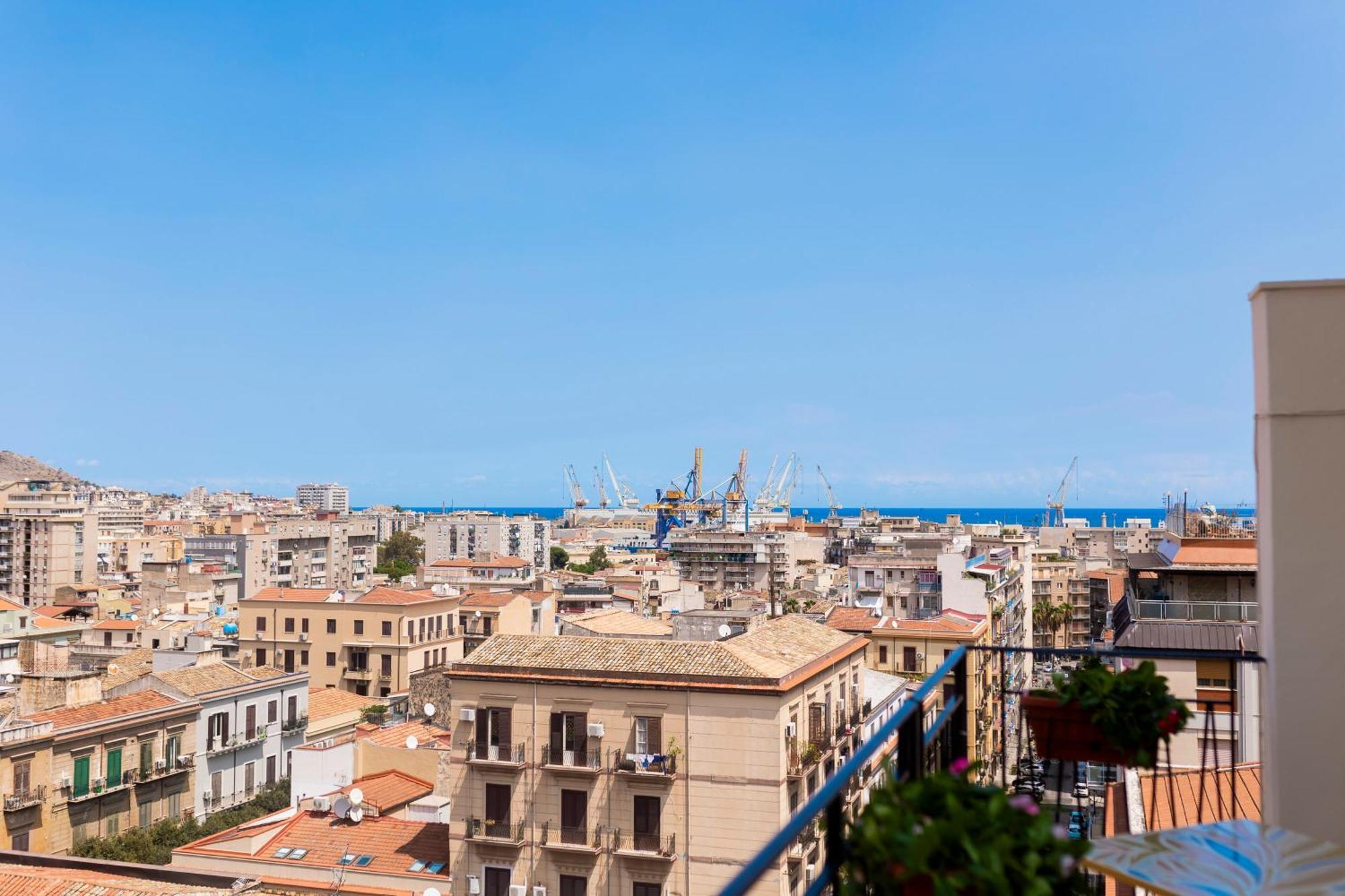 Politeama Charming Apartment Palermo Exterior photo